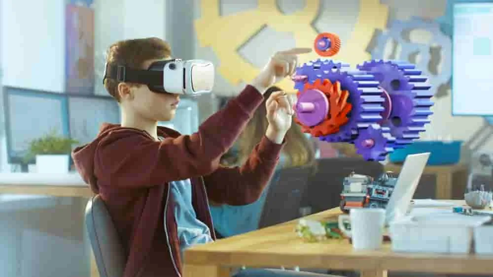 El impacto de la realidad virtual en la educación y el entrenamiento profesional.