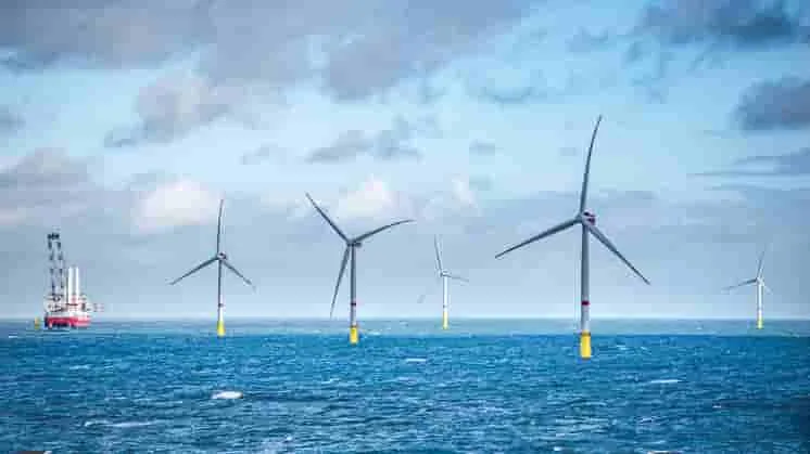 La revolución de la energía eólica marina y su contribución a la generación de energía limpia y renovable.